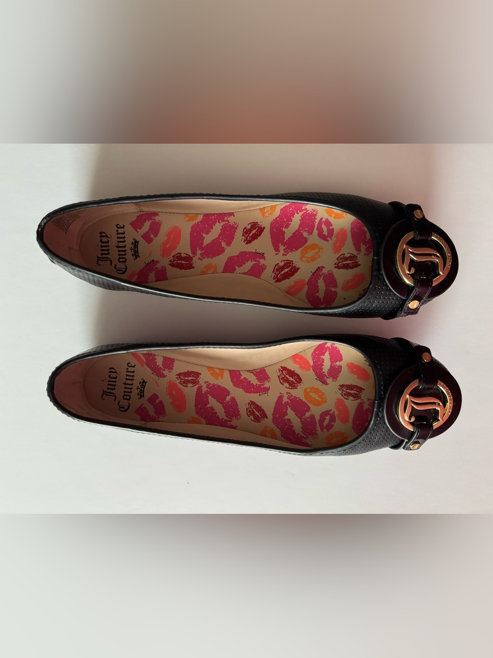 Juicy Couture Black Ballet Flats with Pink and Orange Lip-Print Insole